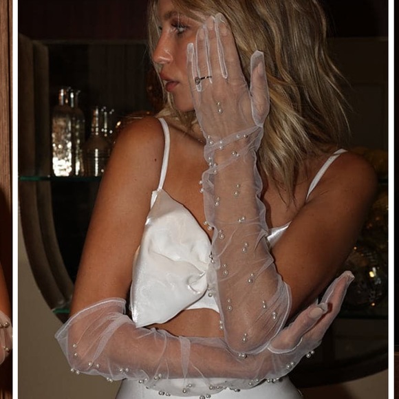 Pearl gloves - Picture 2 of 2